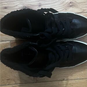 Wonderly Black High-Top Sneakers